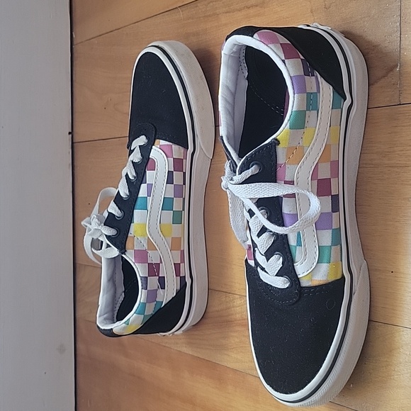 Vans Rainbow Checkered Lace Up Old Skool Skater Sneakers Shoes Sz 3 US ( 34 UK) - Picture 6 of 9